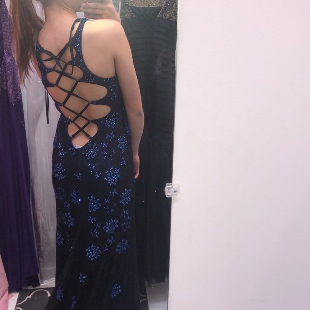 For sale! Black Lace Prom Dress